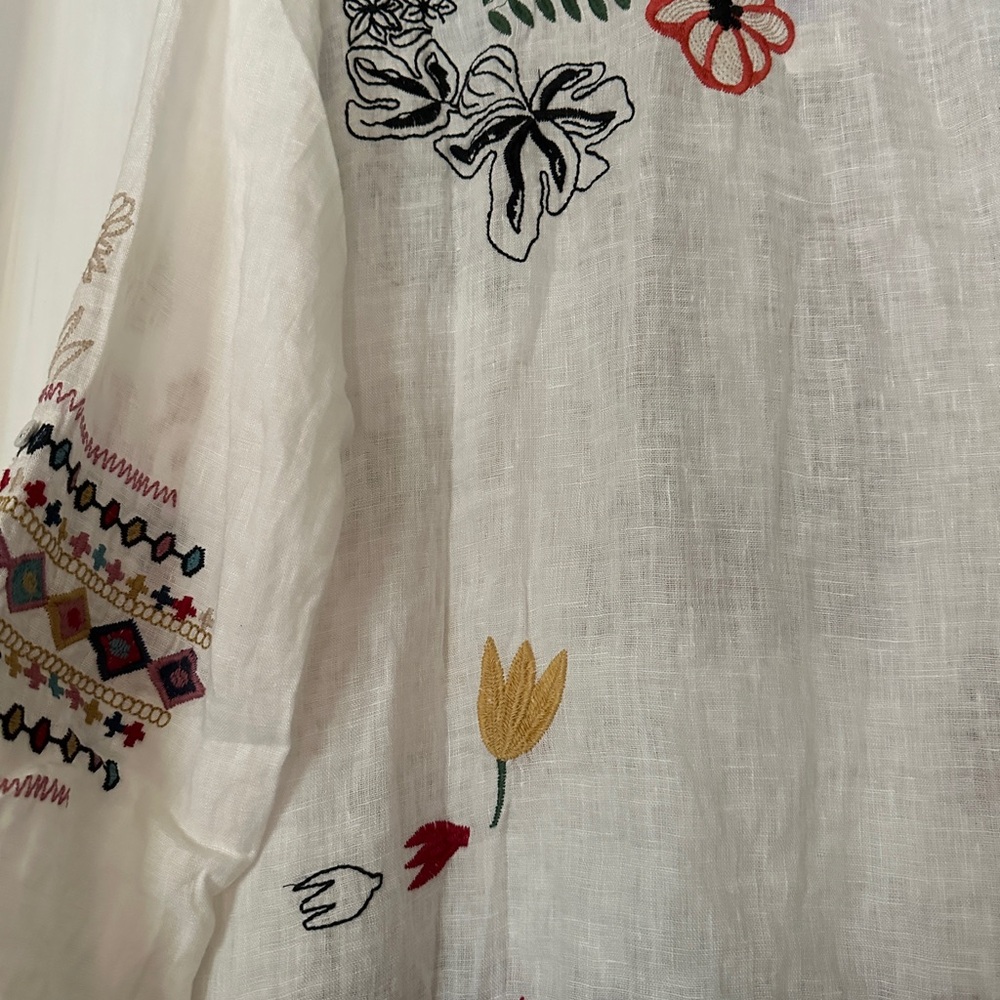 Johnny Was Simmie Embroidered Linen Blouse - Picture 13 of 15